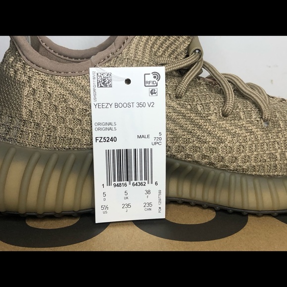 ⚠️SOLD⚠️ Yeezy Boost 350 V2 . Size 5.5M/7 W - Picture 6 of 11